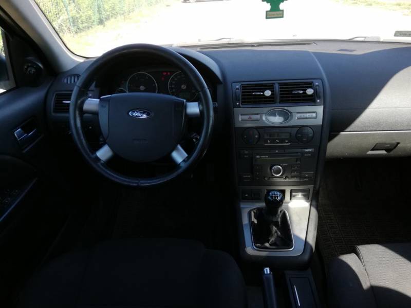 ox_ford-mondeo-lift-mk3-20-tdci-130km-6-biegow-200304r