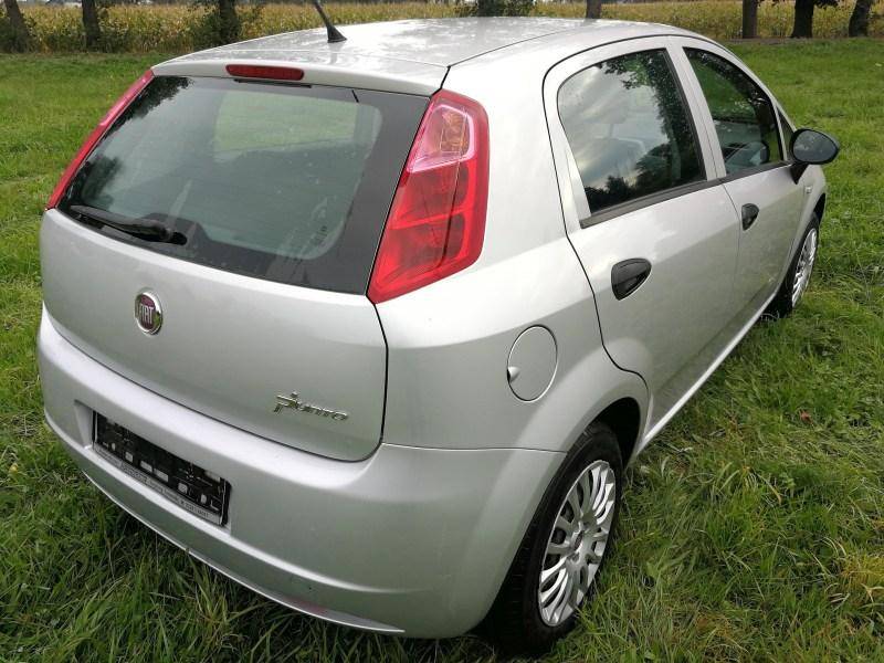 ox_fiat-grande-punto-12-benzyna-2012r-klima-5-drzwi
