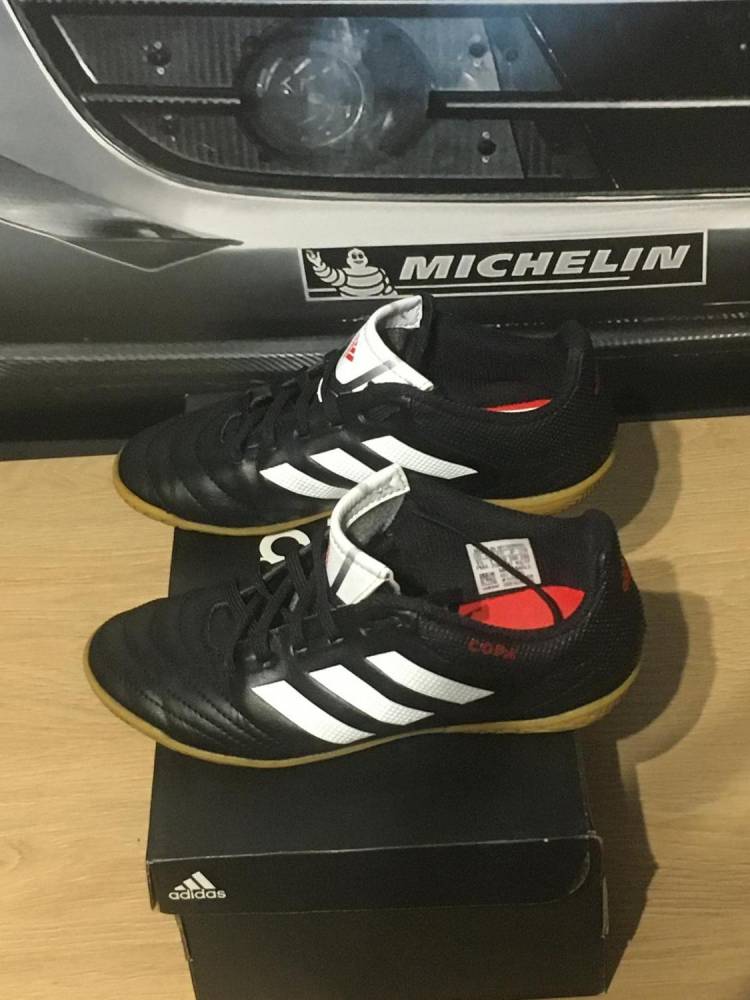 ox_buty-adidas-halowki