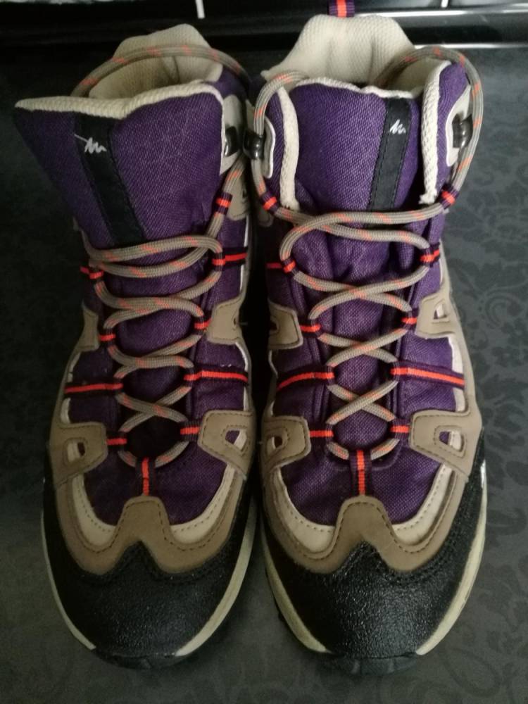 ox_buty-turystyczne-mid-arpenaz-100-damskie-quechua