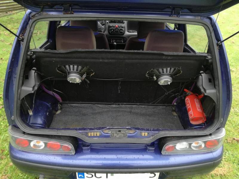 ox_fiat-seicento-900