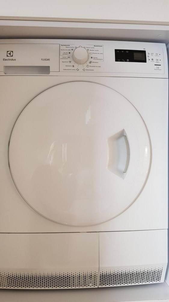 ox_sprzedam-suszarke-bebnowa-electrolux-edp12074-pdw