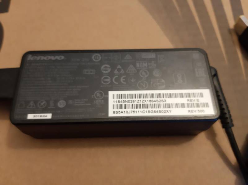 ox_okazja-laptop-lenovo-i3-4-gb-ram-1tb-radeon-r7-m360-2gb-ideal-12-ceny