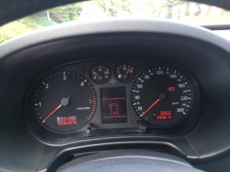 ox_audi-a3-sportback-19-tdi-2001-super-stan