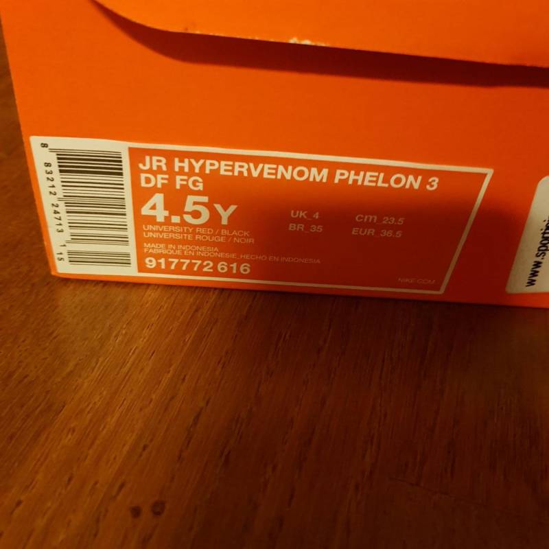 ox_buty-korki-ze-skarpeta-nike-rozmiar-365-235cm-jr-hypervenom-phelon-3