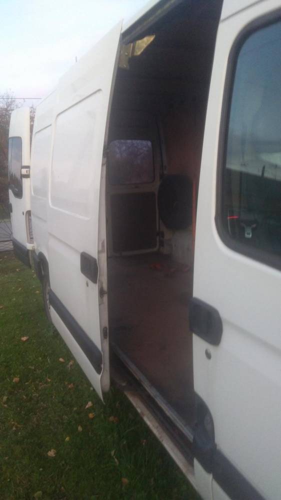ox_renault-master-28-dti
