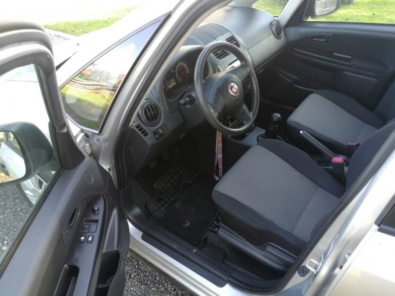 ox_fiat-sedici-16-benzyna-2011r-klima-bezwypadkowy-134tyskm