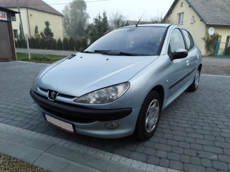 ox_peugeot-206-klimatyzacja-14-8v-75km-lpg-gaz-116-tys-km