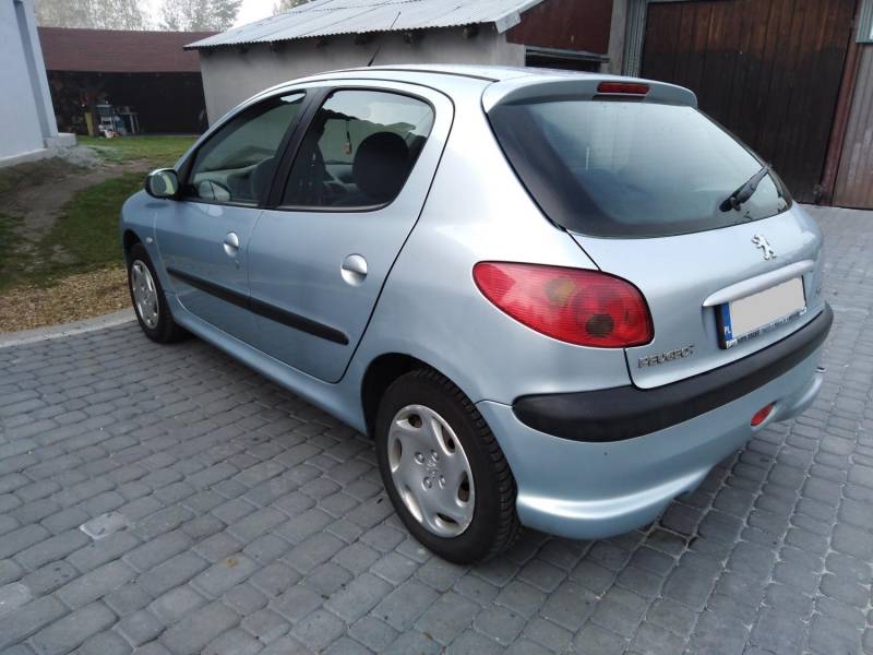 ox_peugeot-206-klimatyzacja-14-8v-75km-lpg-gaz-116-tys-km