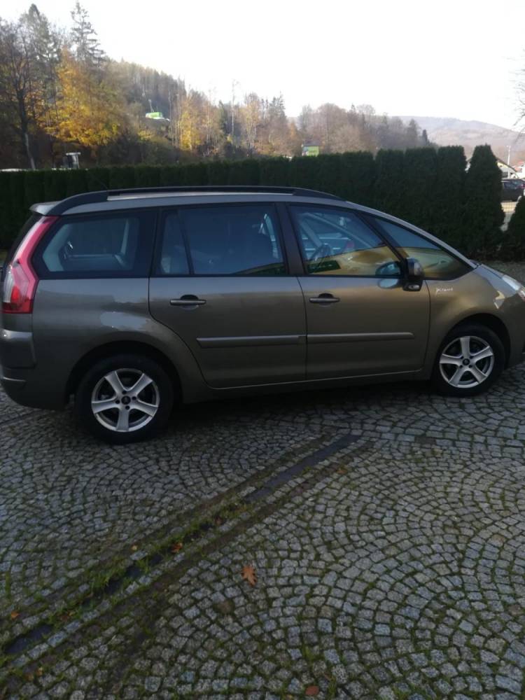 ox_citroen-c4-grand-picasso