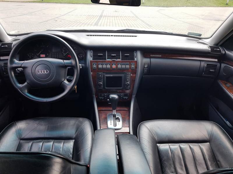 ox_audi-a8-d2-25-tdi-quattro-super-stan