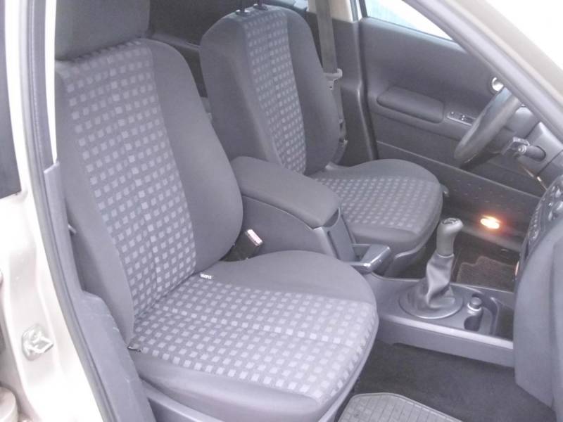 ox_renault-megane-ii-kombi-lift-16-16v
