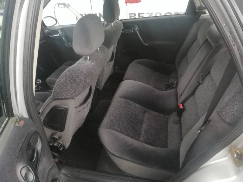 ox_opel-vectra-20dti