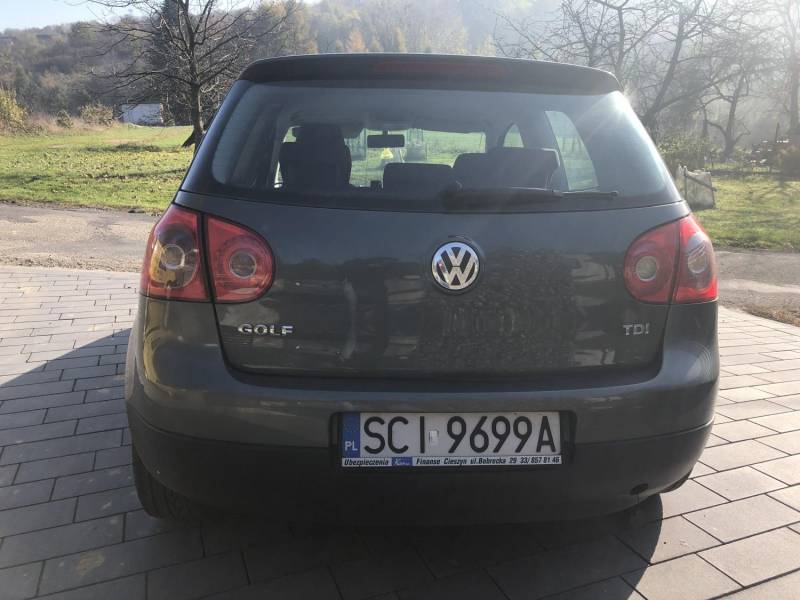 ox_wv-golf-v-200506-19-tdi-105-km