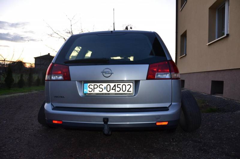 ox_opel-vectra-c-lift-19cdti-150km-2006rok
