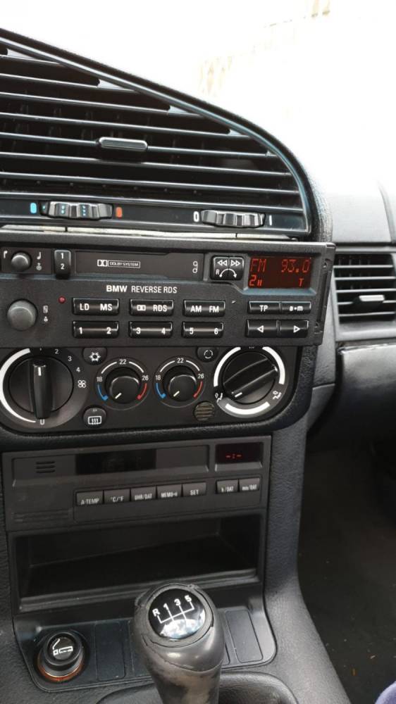 ox_bmw-e36-coupe-25-klima