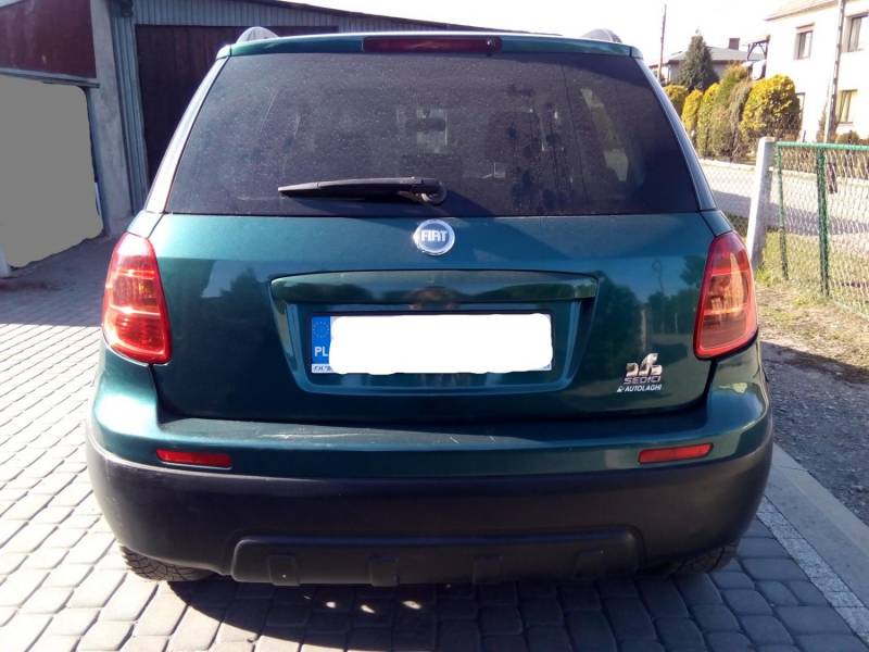 ox_fiat-sedici-naped-4x4-klimatyzacja-16-benzyna-107km
