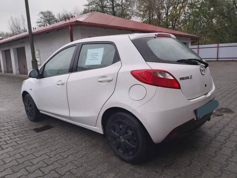 ox_zadbana-mazda-2-benzyna-2009r-okazja