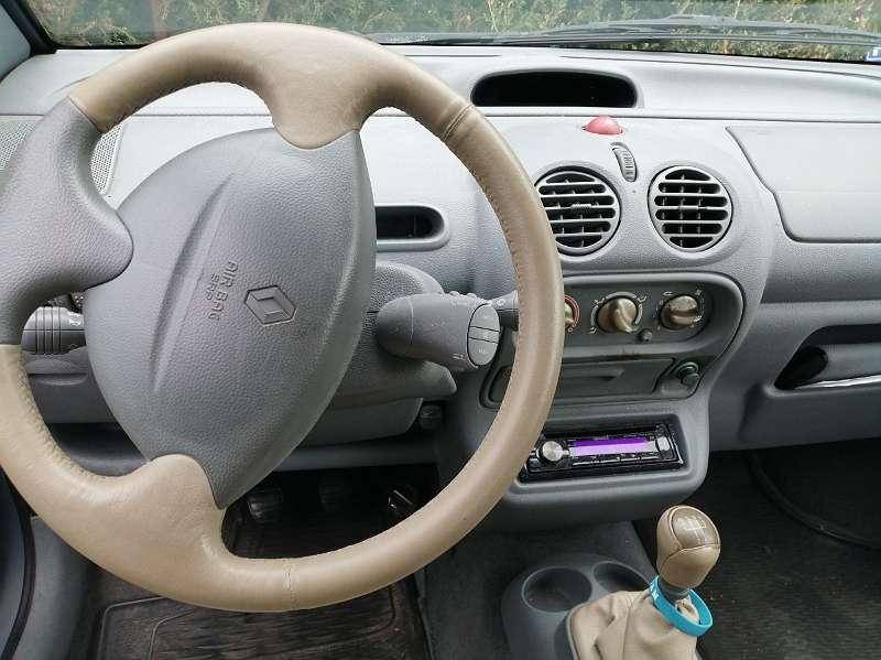 ox_renault-twingo-11-klima-2005r