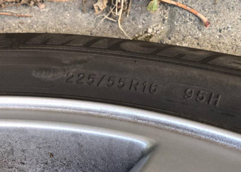 ox_opony-zimowe-4x-michelin-alpin-22555r16