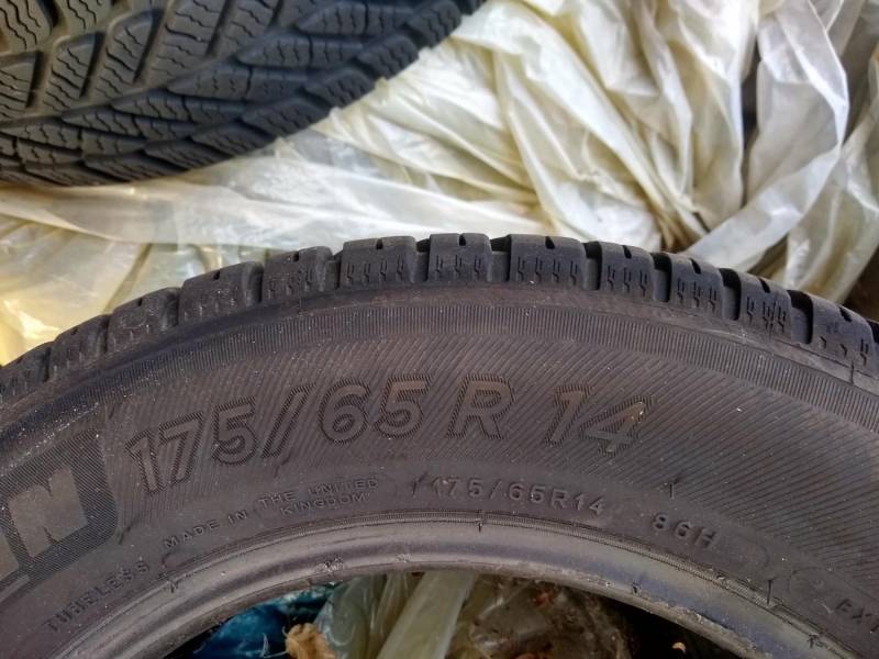 ox_sprzedam-dwie-opony-wielosezonowe-michelin-17565-r14