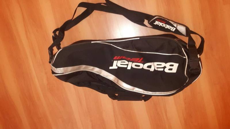 ox_sprzedam-duza-torbe-na-rakiety-tenisowe-babolat
