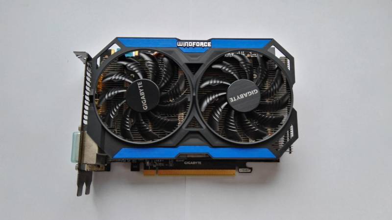ox_karta-graficzna-nvidia-geforce-gtx-960-2gb-gigabyte-oc-edition