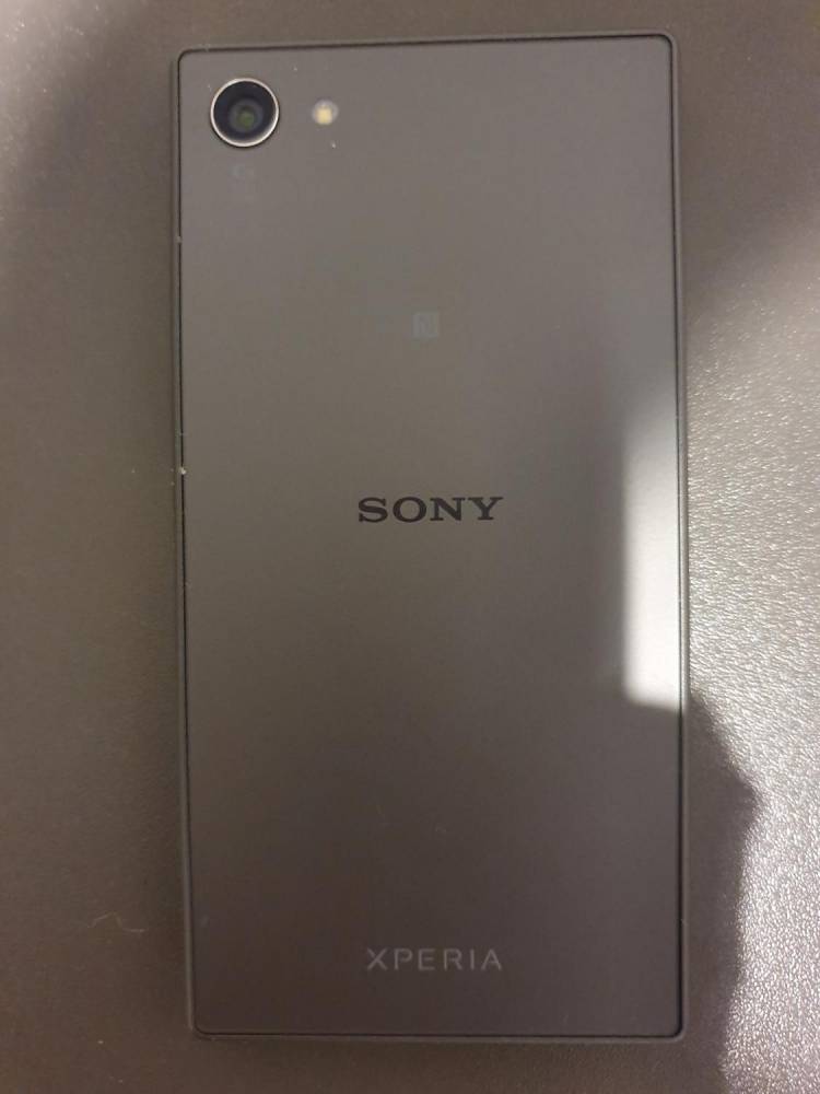 ox_sprzedam-telefon-sony-xperia-z5-compact