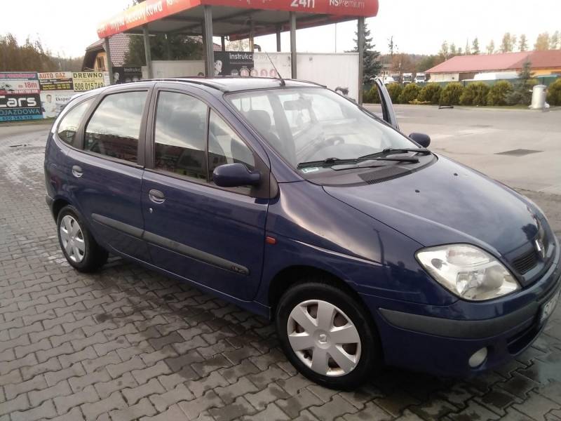 ox_renault-scenic-19-dci-2000-r-auto-sprawne-lub-na-czesci