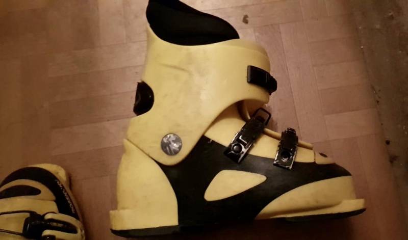 ox_buty-narciarskie-dzieciece-dziecko-rossignol-comp-j-narty-chlopak