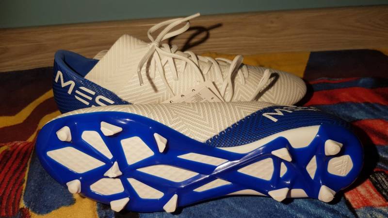 ox_korki-adidas-nemeziz-messi-183-fg