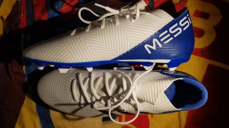 ox_korki-adidas-nemeziz-messi-183-fg