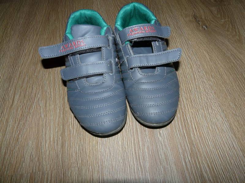 ox_sprzedam-adidasy-chlopiece-w-rozmiarze-36