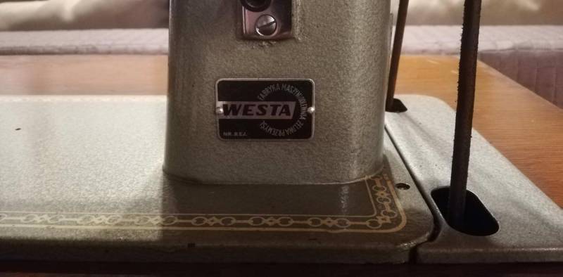 ox_maszyna-do-szycia-westa-z-szafka