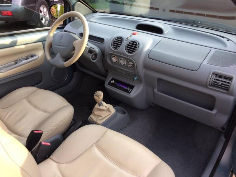 ox_renault-twingo-11-klima-2005r