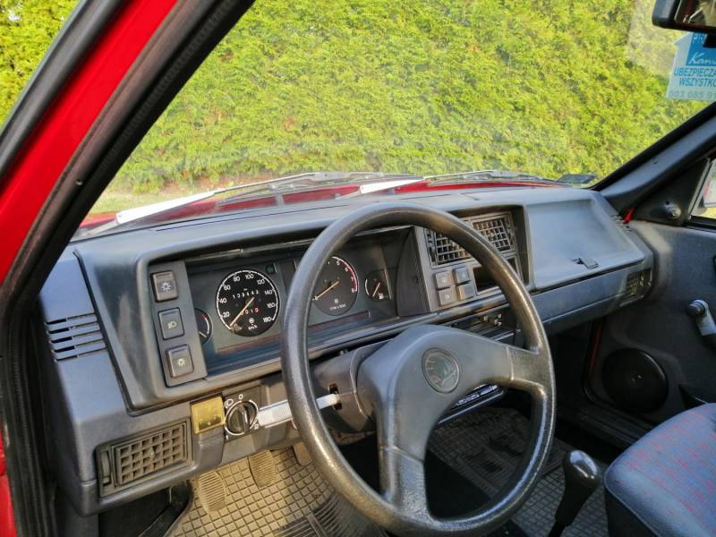 ox_skoda-favorit-13-1993-swietny-stan-techniczny