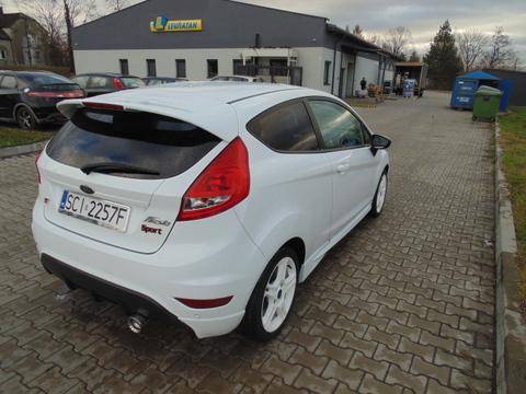 ox_ford-fiesta-mk-7