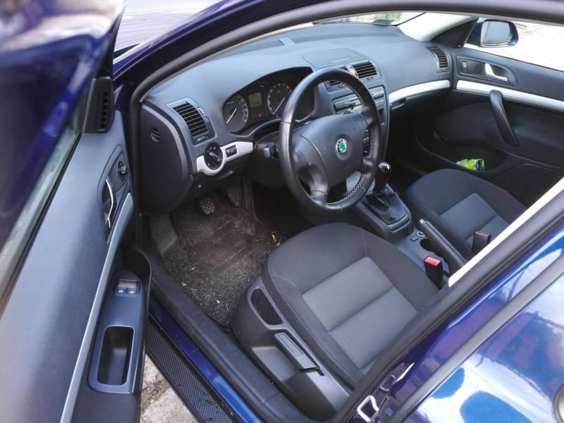 ox_sprzedam-skoda-octavia-ii