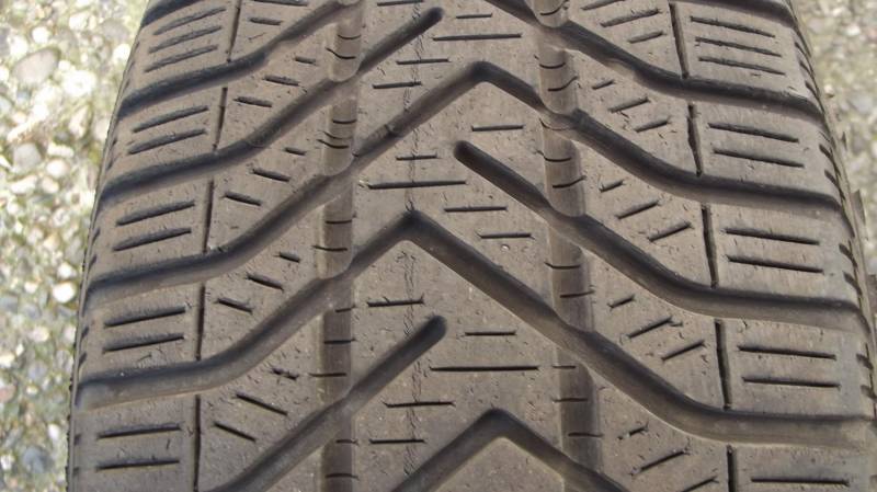 ox_uzywane-zimowe-opony-195-65-15-pirelli