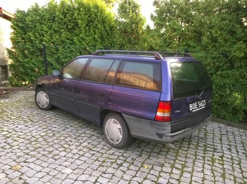 ox_opel-astra-kombi-1995-td-diesel