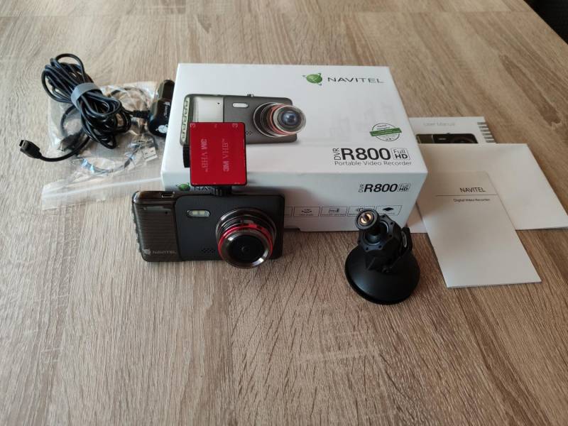 ox_wideorejestrator-navitel-r800-full-hd-13m-cy-gwarancji-producenta