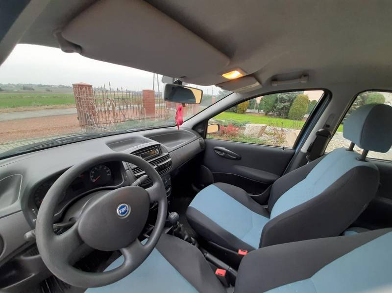 ox_fiat-punto-2-lift-2006