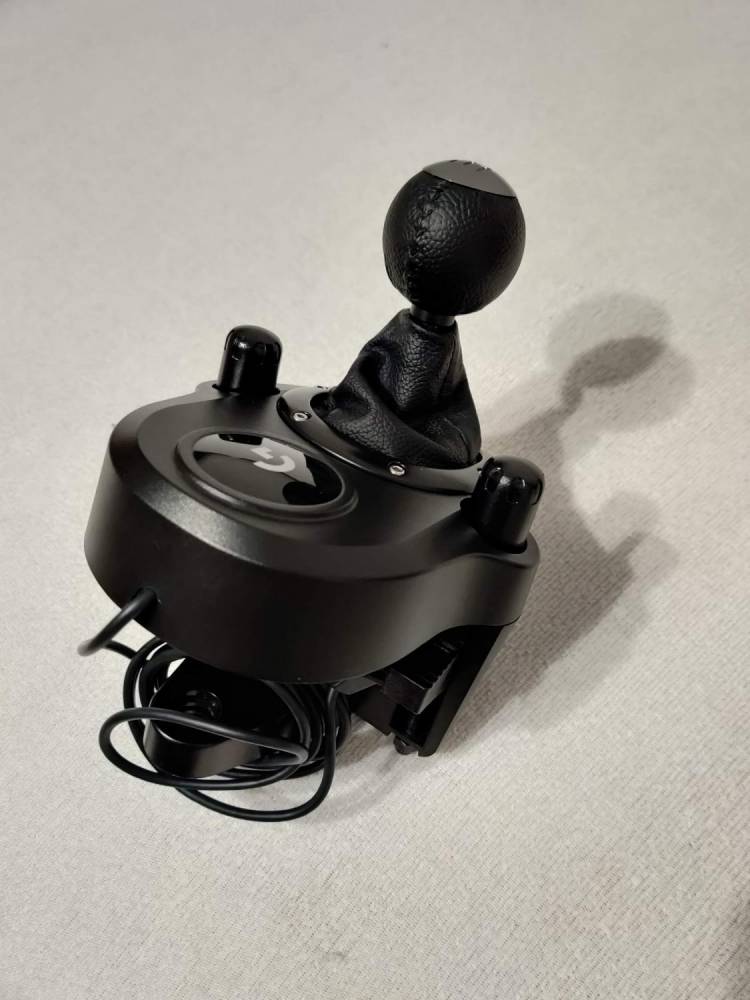 ox_kierownica-logitech-g29-pedaly-skrzynia-biegow
