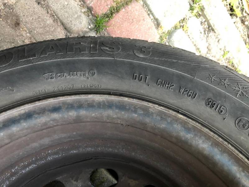 ox_sprzedam-felgi-vw-golf-iv-5x100-14-opony-gratis-17580r14-okazja