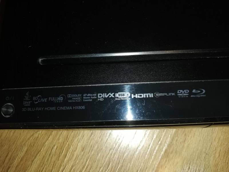 ox_sprzedam-kino-domowe-marki-lg-model-hx806sv-zestaw-51-blu-ray