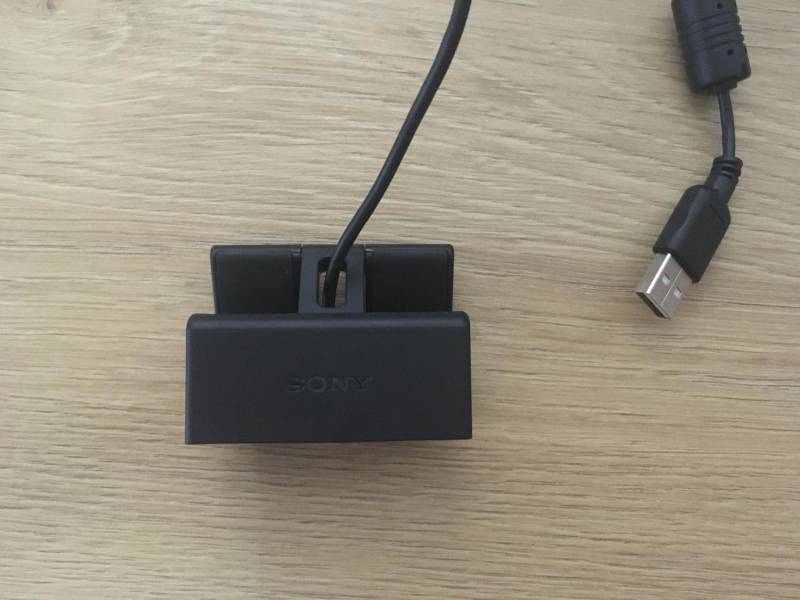 ox_kamera-do-tv-sony-cmu-br200