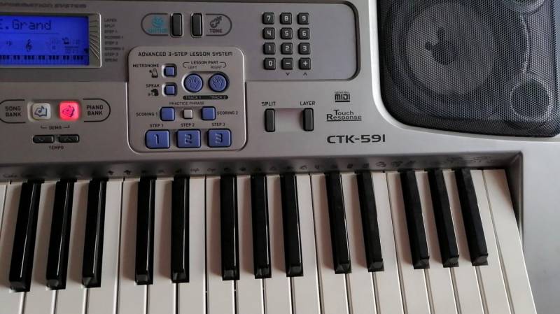 ox_sprzedam-keyboard-casio-ctk-591