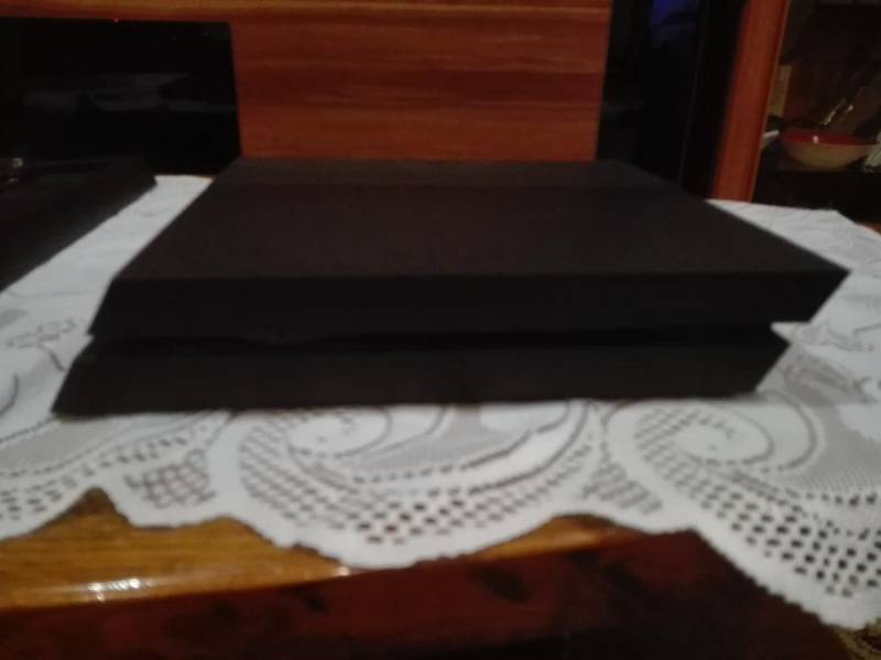 ox_play-station-4-500-gb