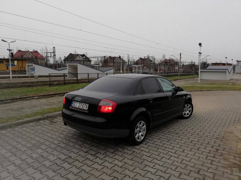 ox_audi-a4-b6-19tdi-sedan-2001r