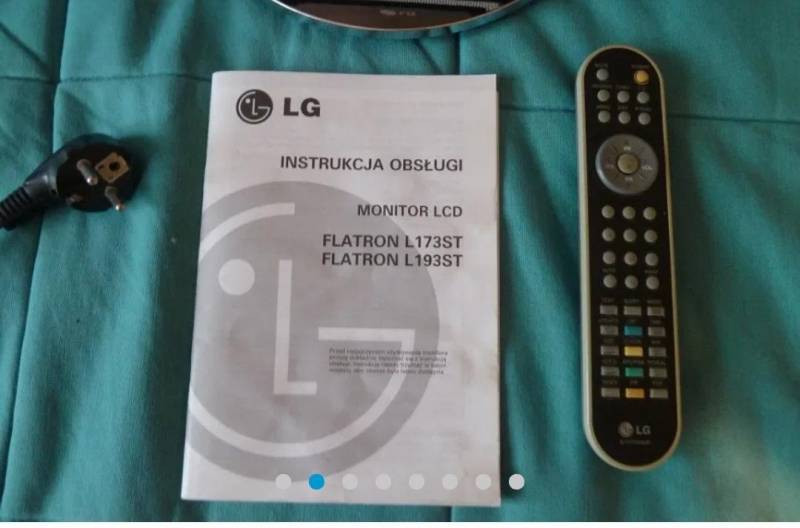 ox_monitor-z-tunerem-tv-lg-flatron-i-glosnikiem-zewnetrznym-za-140-zl